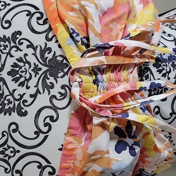 Island Hops Halter Tube Top - Picture 3 of 6